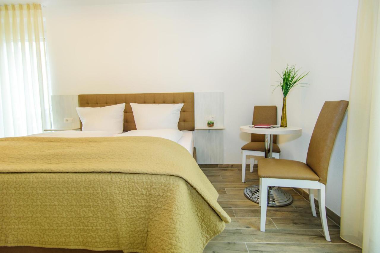 Hotel Filderhof Reutlingen Esterno foto