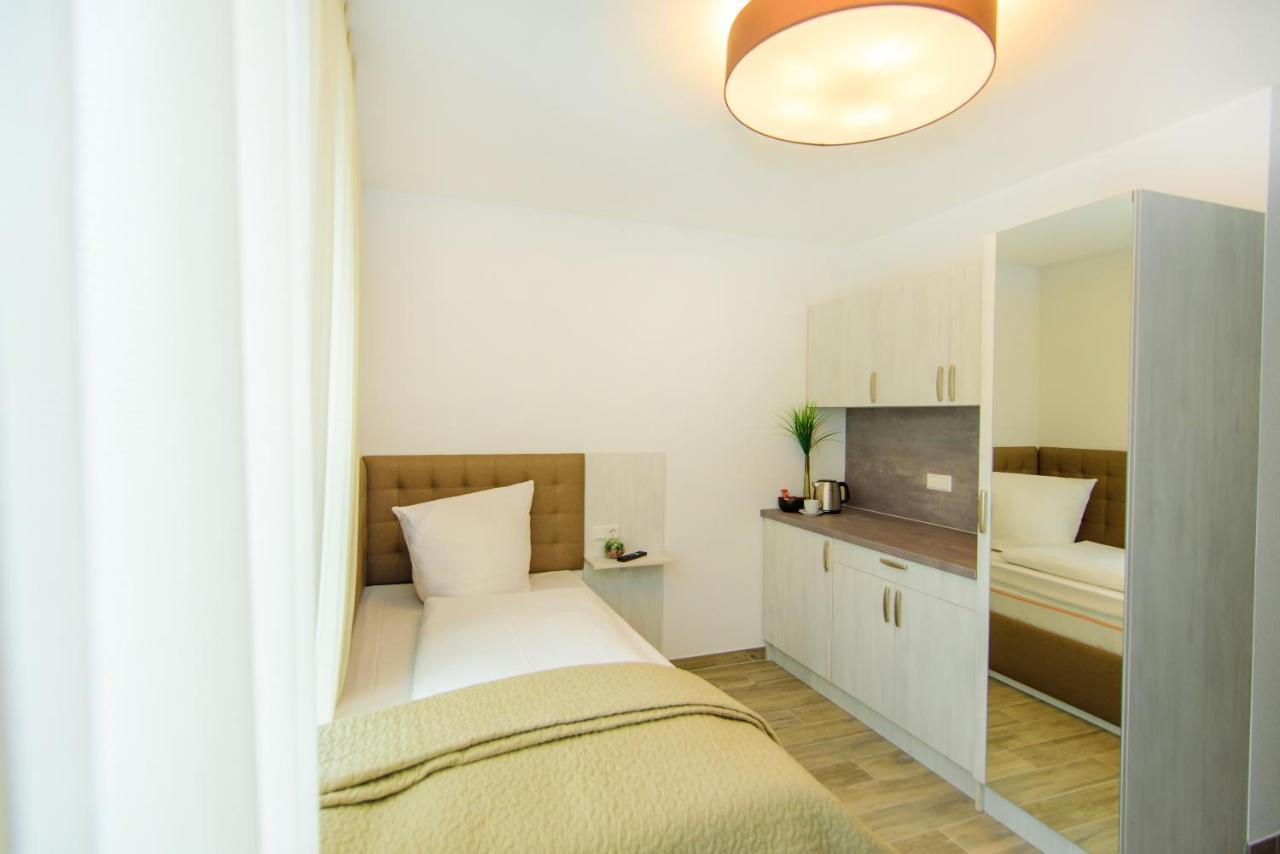 Hotel Filderhof Reutlingen Esterno foto